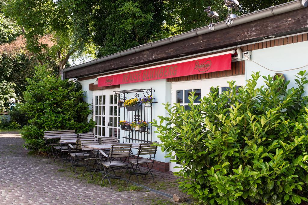Remise Blumberg Hotel Potsdam Exterior foto